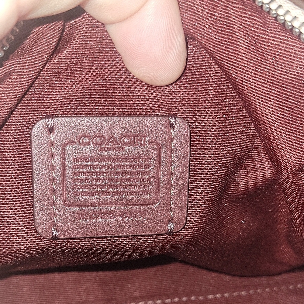 Coach Pink Quilted Handbag - Picture 3 of 9